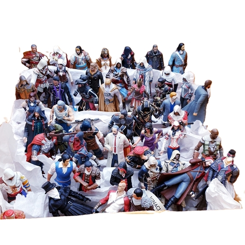 646 - ASSASSINS CREED COLLECTABLE ASSORTED FIGURINES (Large Qty Of)