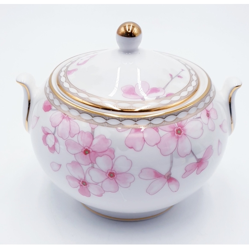 758 - WEDGWOOD Large 7cm x 8.5cm Dia LIDDED SUGAR IN THE SPRING BLOSSOM DESIGN (Original Box)