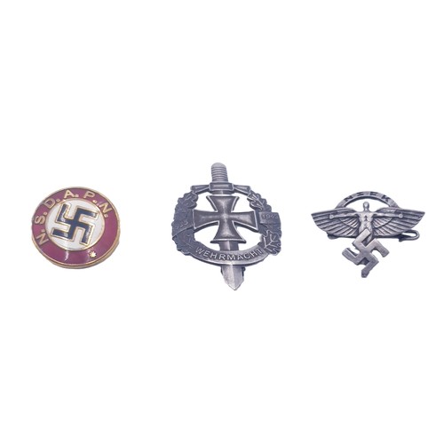 685 - WWII GERMAN BADGES (3)