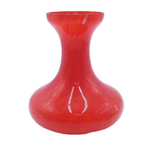 691 - RETRO ORANGE MARBELLED TWIST 22cm VASE c1960s