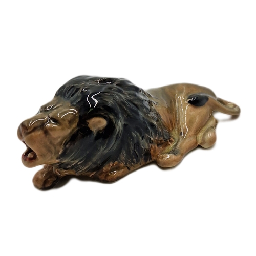 583 - SYLVAC 16.5cm  MODEL OF A LION (Rare)