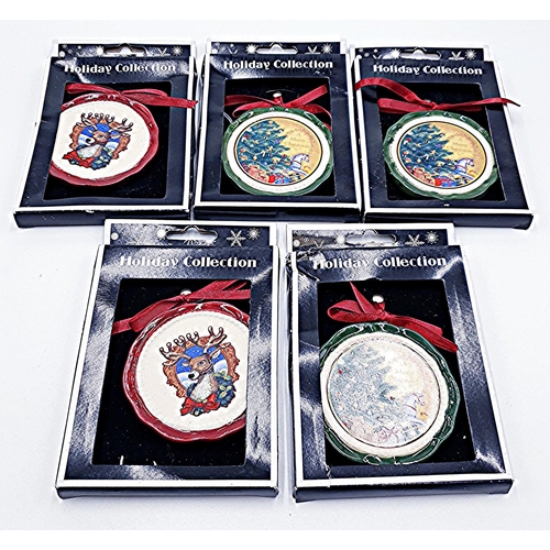 82 - HOLIDAY COLLECTION CHRISTMAS TREE DECORATIONS (5) (All Boxed)