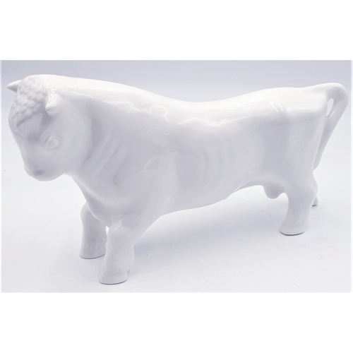 94 - CERAMIC Extra Large 29cm x 17cm MODEL OF TAURUS THE BULL (Possibly Wedgwood But Unmarked)