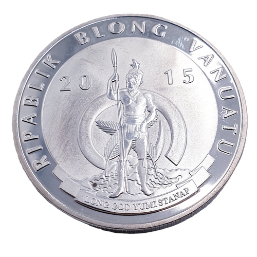 228 - 1oz FINE SILVER SPHYNX RIPABLIK, 5 VATU COIN