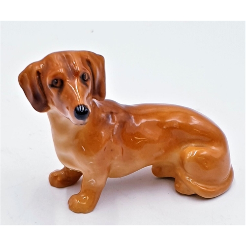 69 - ROYAL DOULTON 7cm MODEL OF A DACHSHUND K17 (Model No 1096) 1940/77 Designer Unknown.