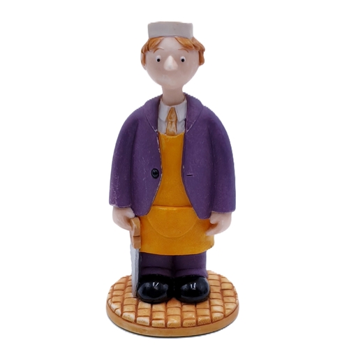 154 - ROBERT HARROP DESIGN STUDIO'S CHARACTER FIGURINE 