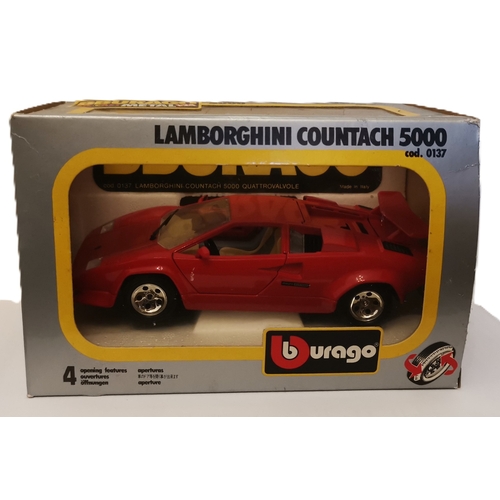 619 - BBURAGO DIE CAST 1/24 Scale MODEL OF A RED LAMBORGHINI COUNTACH 5000 (Original Box)