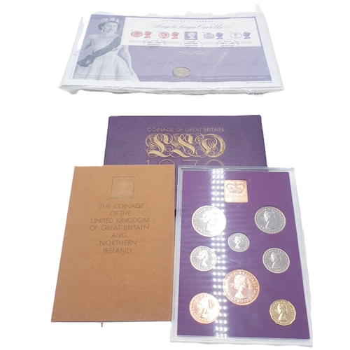 657 - COINAGE OF GREAT BRITAIN & NORTHERN IRELAND 1970 SET Plus HM QUEEN ELIZABETH II LONG TO REIGN OVER U... 