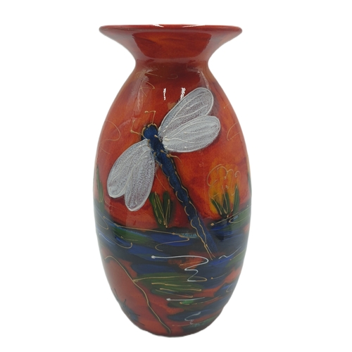 85 - ANITA HARRIS ART POTTERY Large 22cm MINOS VASE IN THE DRAGONFLY BROOK DESIGN (Signed In Gold By Anit... 