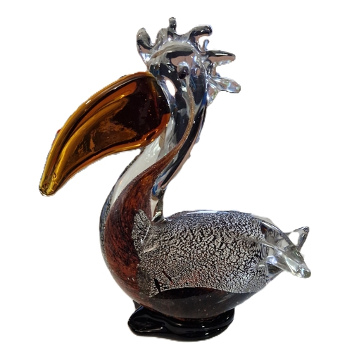 697 - RIKARO ART GLASS 16cm x 15cm MODEL OF A PELICAN