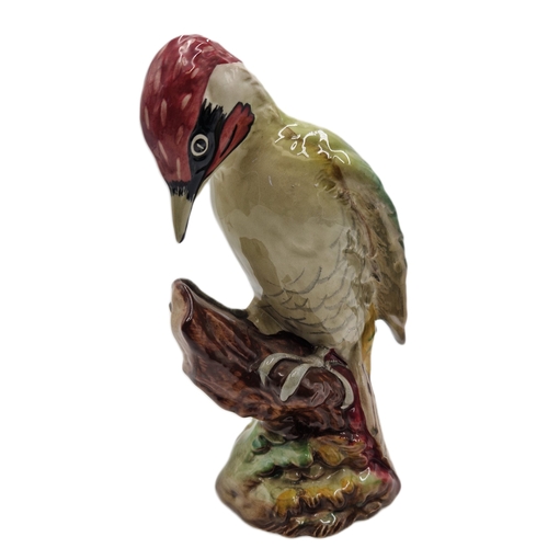 106 - BESWICK 22.9cm MODEL OF A GREEN WOODPECKER Model No 1218B (2nd Version) (Gloss Colourway) 1967/89 De... 