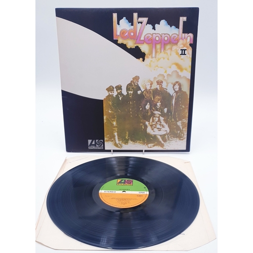 158 - LED ZEPPLIN VINYL ALBUM 'LED ZEPPLIN II'