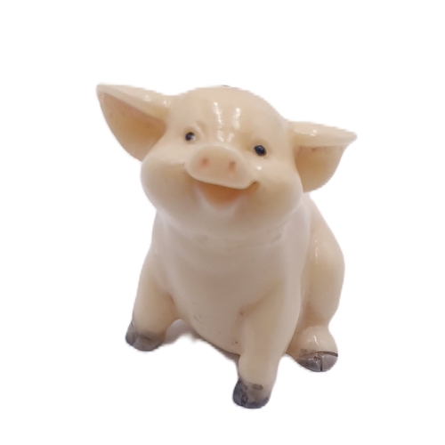 200 - ORIENTAL NETSUKI IN THE FORM OF A PIG