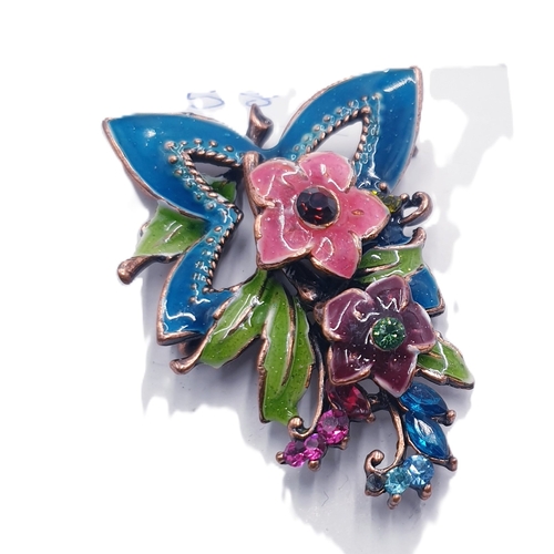 246 - ENAMEL 5cm BROOCH FASHIONED AS A FLOWERS & BUTTERLY