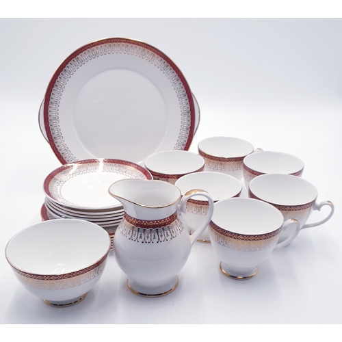 268 - ROYAL GRAFTON CHINA 21 Piece TEASET IN THE MAJESTIC DESIGN