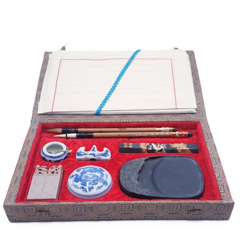 277 - ORIENTAL JAPANESE ART SET