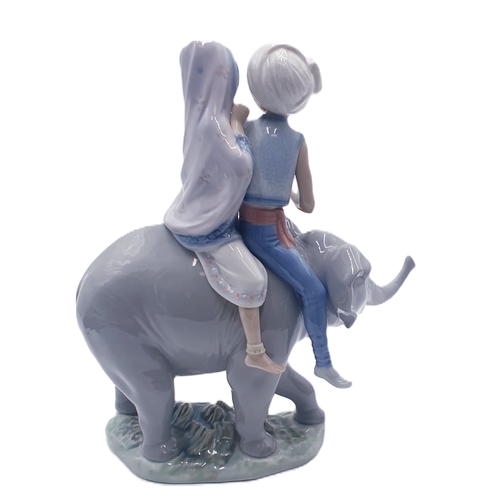 546 - LLADRO PORCELAIN Large 23cm x 19cm x 11.5cm MODEL OF TWO HINDU CHILDREN SITTING ON AN ELEPHANT (Mode... 