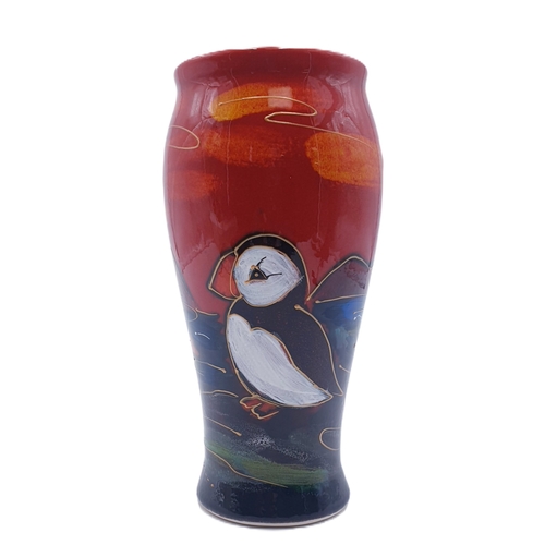 694 - ANITA HARRIS ART POTTERY 17.5cm BELLA VASE IN THE 