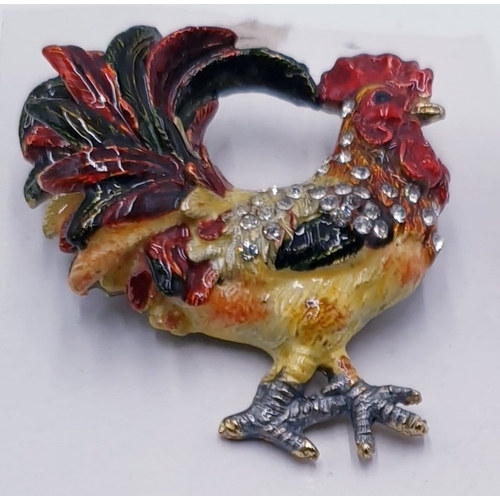 195 - ENAMEL BROOCH FASHIONED AS A COCKEREL