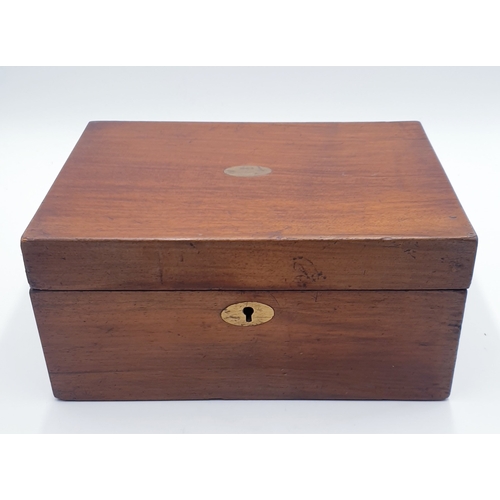 206 - VICTORIAN Large 30cm x 21cm x 14cm WOODEN WRITING BOX