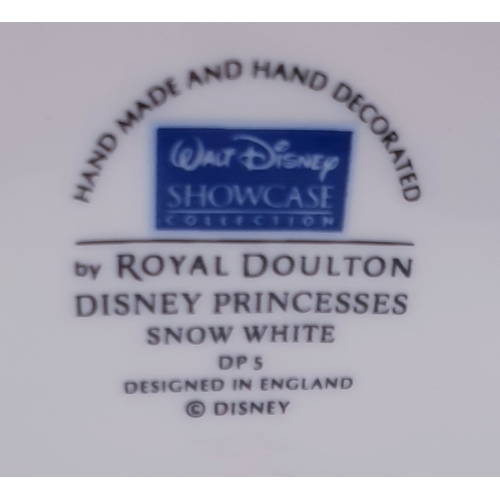1 - ROYAL DOULTON 17.1cm CHARACTER FIGURINE 'SNOW WHITE' (Style Three) DP5 2005/2008 FROM THE  DISNEY PR... 