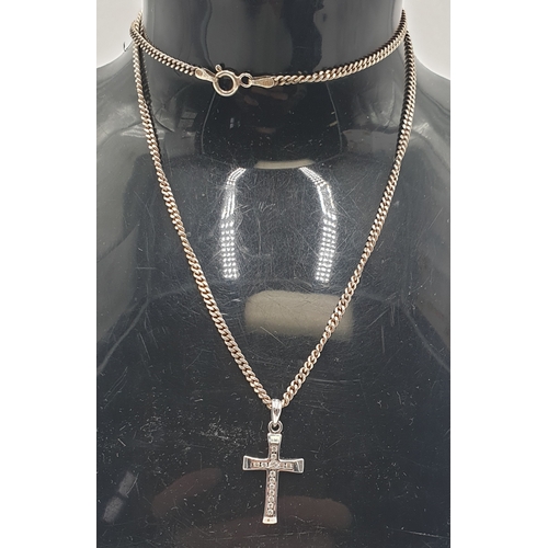 28 - WHITE METAL/SILVER CROSS PENDANT ON A SILVER (925)  44cm NECK CHAIN (Total Weight 6 Grams)  (Boxed)