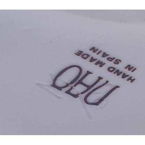 225 - LLADRO (Nao) PORCELAIN Large 17cm MODEL OF AN OWL