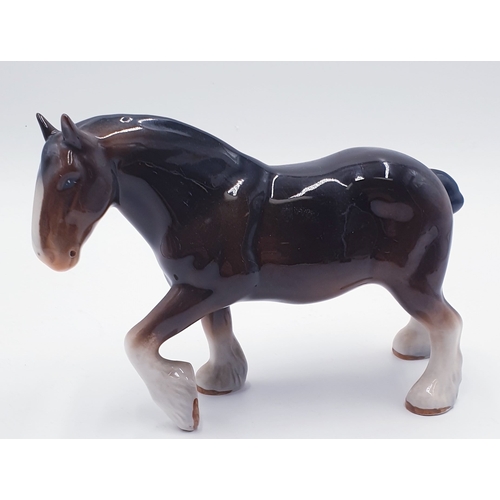 561 - SYLVAC 15cm MODEL OF A SHIRE HORSE (Brown Gloss Colourway)