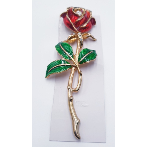 764 - ENAMEL 12.5cm BROOCH FASHIONED AS A ROSE