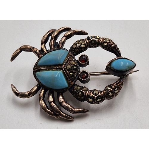 67 - SILVER (925) / MARCASITE & TURQUOISE STONE SET 3.5cm BROOCH  FASHIONED AS A CRAB (Boxed)