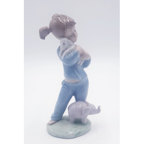 116 - LLADRO (Nao) 18.5 cm CHARACTER FIGURINE OF A YOUNG GIRL With LAMB And ELEPHANT