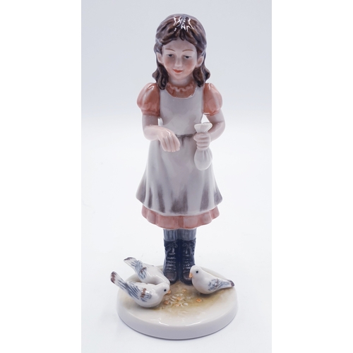 20 - ROYAL OSBOURNE PORCELAIN 14 cm CHARACTER FIGURINE 