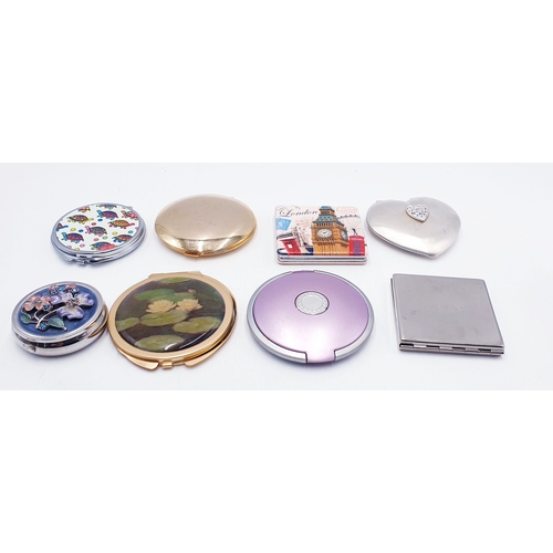 750 - DOUBLE MIRROR ASSORTED COMPACTS (8)