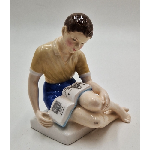 55 - ROYAL DOULTON 12cm CHARACTER FIGURINE 