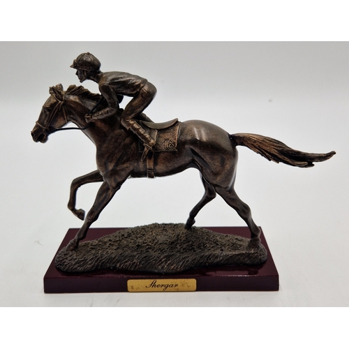 573 - COLD CAST BRONZE  Large 19cm x 16cm MODEL OF THE RACEHORSE 