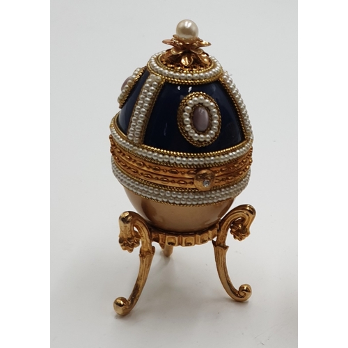 624 - FABERGE STYLE TRINKET BOXES (2)