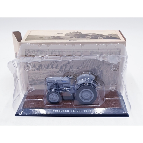 743 - ATLAS EDITION FERGURSON TE-20-1953 TRACTOR (Original Box)