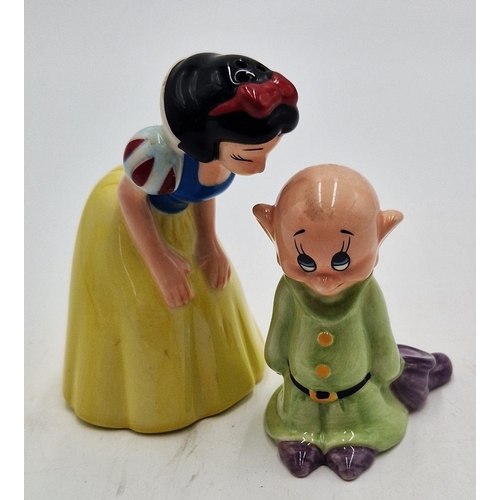 814 - DISNEY SNOW WHITE & DWARF SALT & PEPPER SET