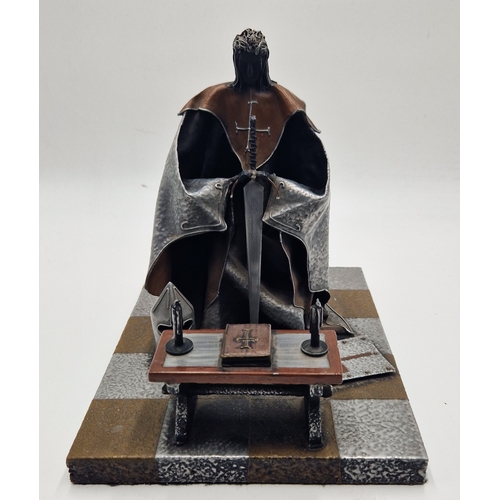 690 - PEWTER 25cm X 23cm X 20cm SCULPTURE OF A KNIGHT