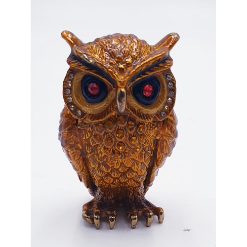 33 - METAL/ENAMEL HINGED LIDDED TRINKET BOX FASHIONED AS AN OWL