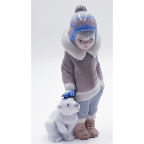 8 - LLADRO PORCELAIN 15cm CHARACTER FIGURINE OF A YOUNG ESKIMO BOY With POLAR BEAR CUB 