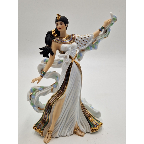 75 - PORCELAIN Large 21.5cm CHARACTER FIGURINE 