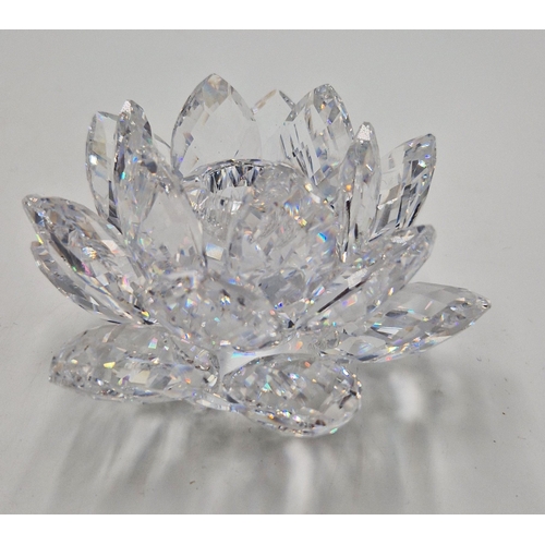 289 - SWAROVSKI CANDLEHOLDER – WATERLILY ROSALINE  An ever-lasting flower, this fully faceted waterlily’s ... 