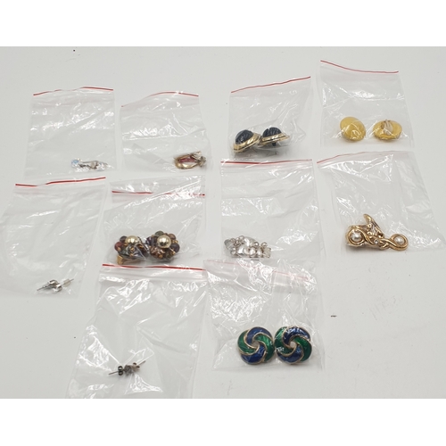 493 - EARRINGS (10 Pairs)