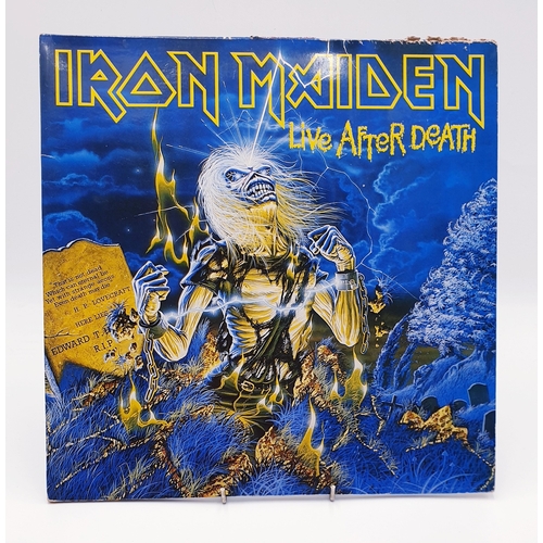 524 - IRON MAIDEN DOUBLE VINYL ALBUM 'LIVE AFTER DEATH'. (EMI Label UK) 1985. Gatefold Cover (Outer Cover ... 