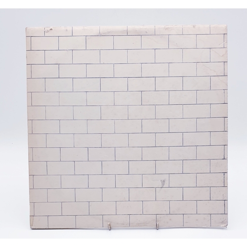 527 - PINK FLOYD DOUBLE VINYL ALBUM 'THE WALL'. (Harvest Label) Greece 1979. Gatefold Sleeve. (Covers A Bi... 