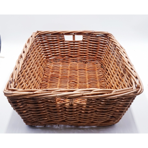 575 - WICKER Extra Large 51cm x 38cm BASKET