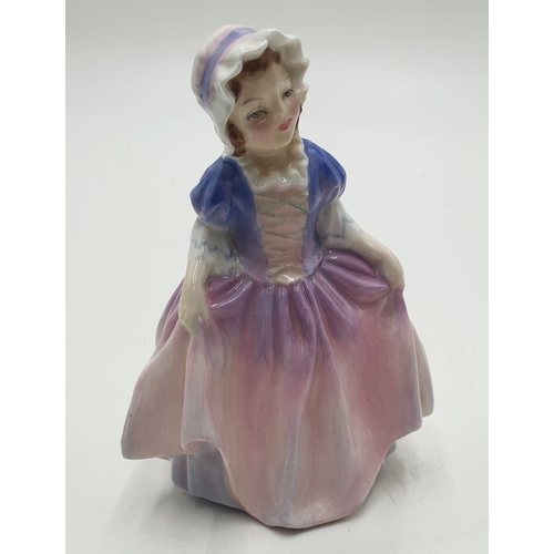 668 - ROYAL DOULTON 12cm CHARACTER FIGURINE 