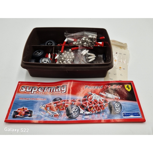 627 - SUPERMAG FERRARI F1 CAR SET