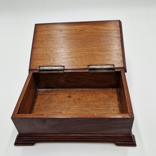 629 - WOODEN 13cm x 20cm HINGED LIDDED BOX